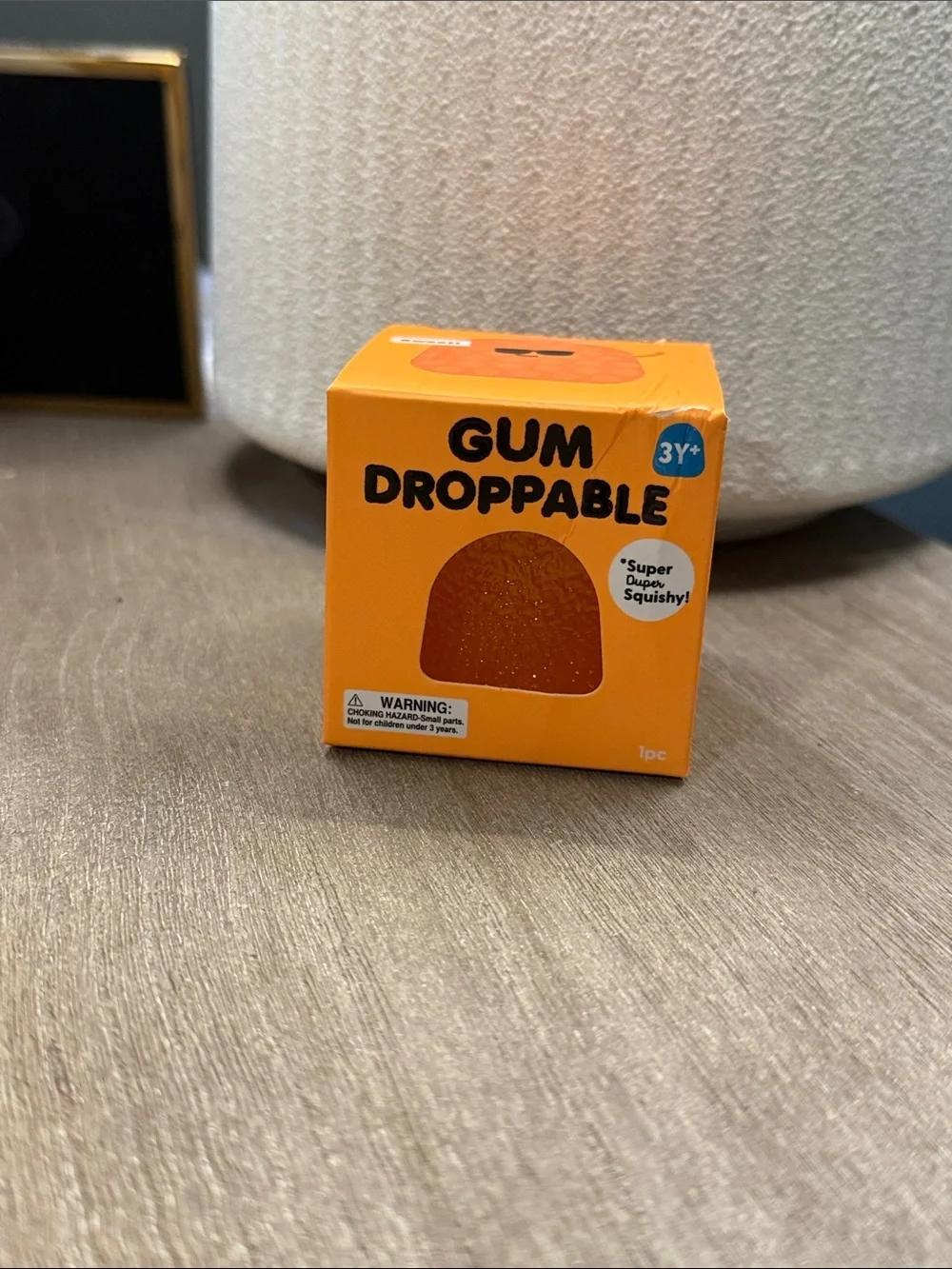 J’Adore Gum Droppable Squishy